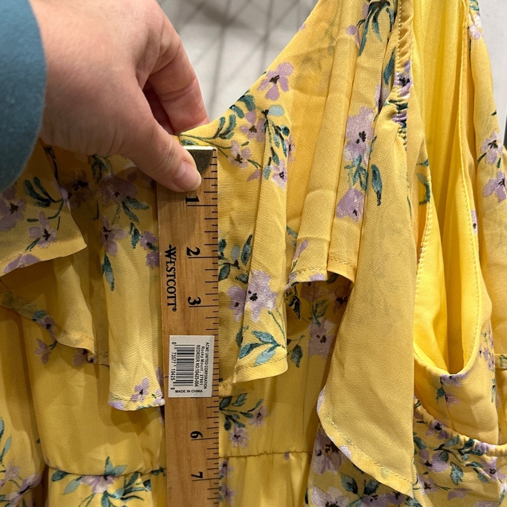 Torrid Floral Cold shoulder Chiffon  Yellow Dress - Picture 8 of 8